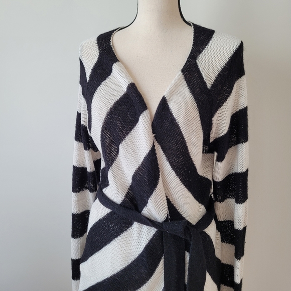 INC cardigan sweater - Picture 3 of 7